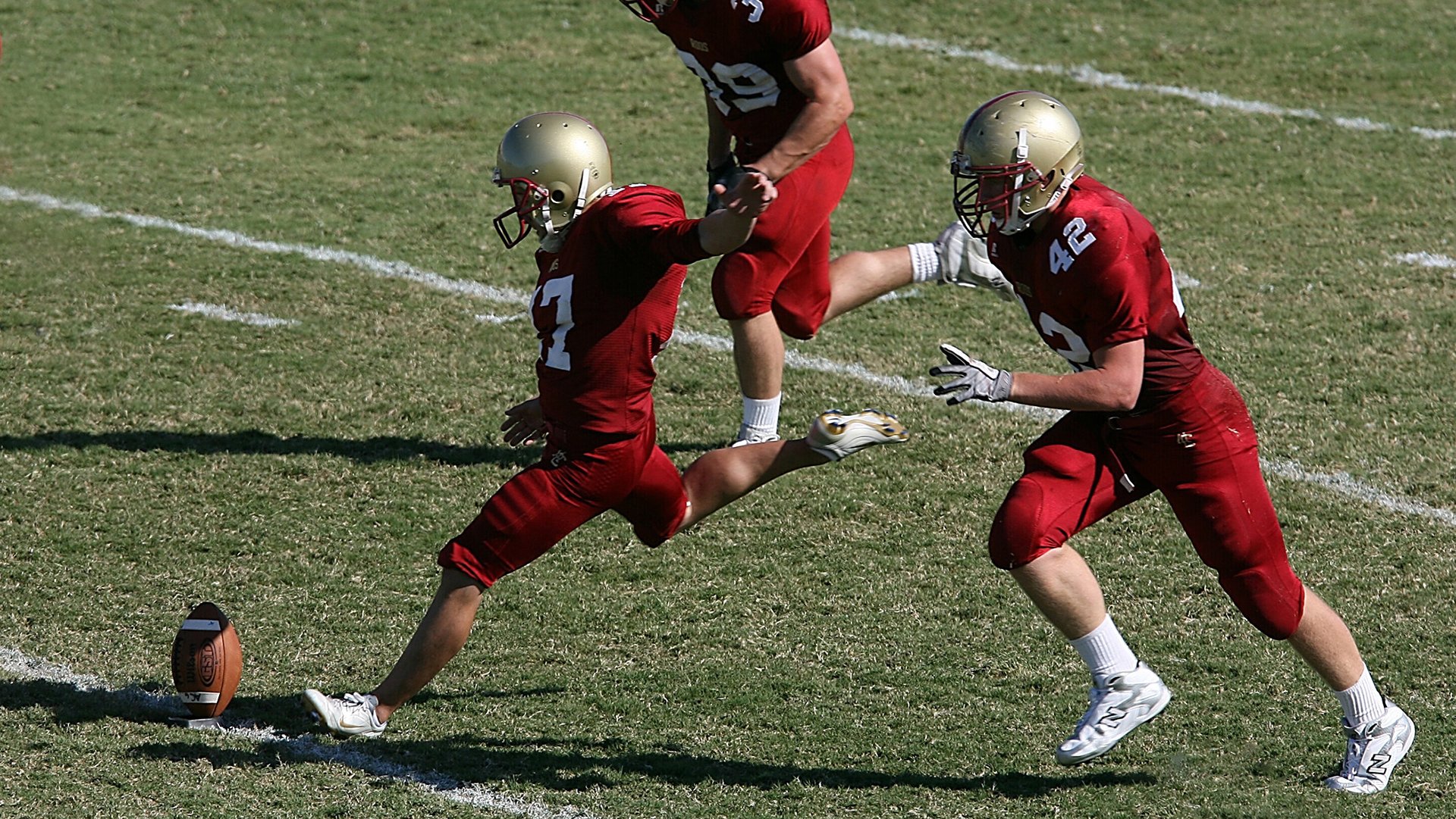 青少年体育奖学金发放 鼓励成绩与品德并重，体育奖学金标准